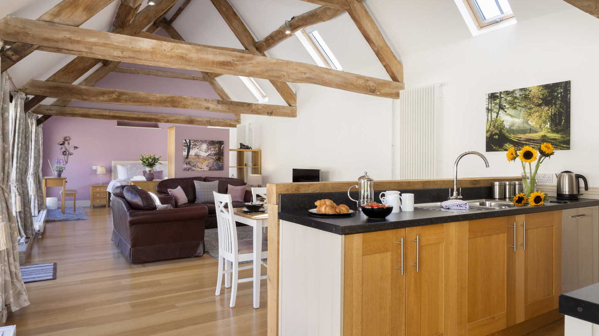 The Dairy Living Rom